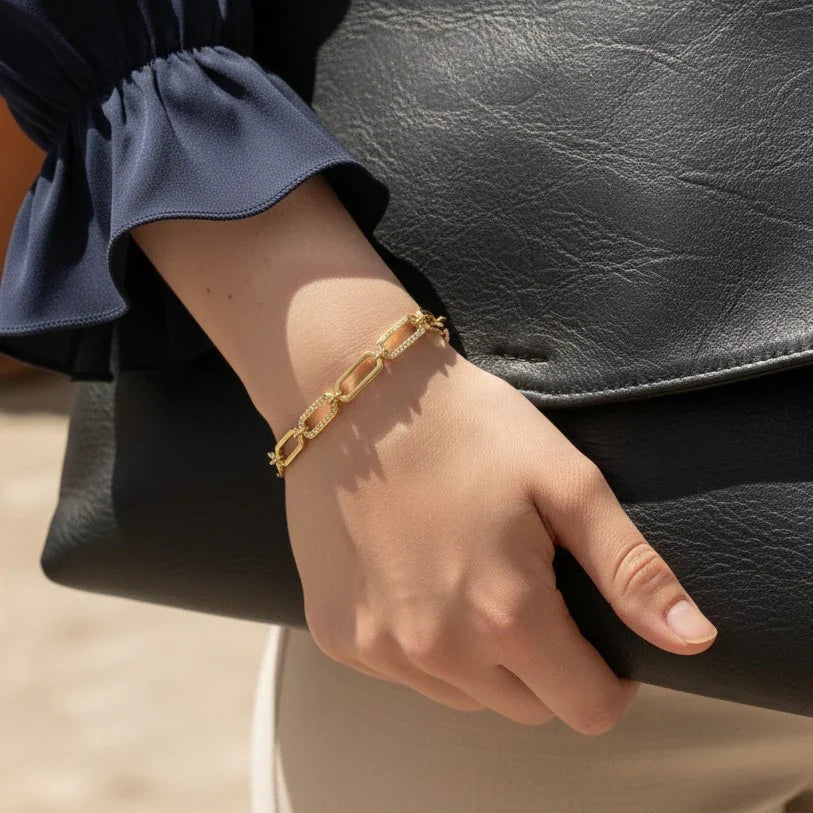 Coralie Diamond Chain Bracelet – 18K Gold Jewellery | Milvanna