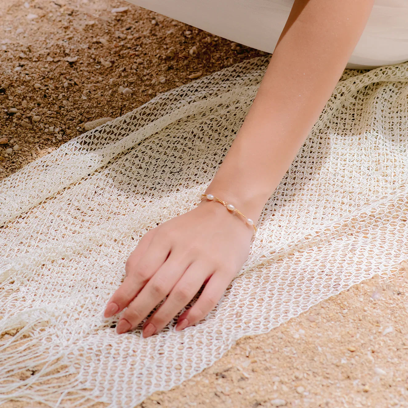 Coralie Freshwater Pearl Bracelet – 18K Gold Jewellery | Milvanna