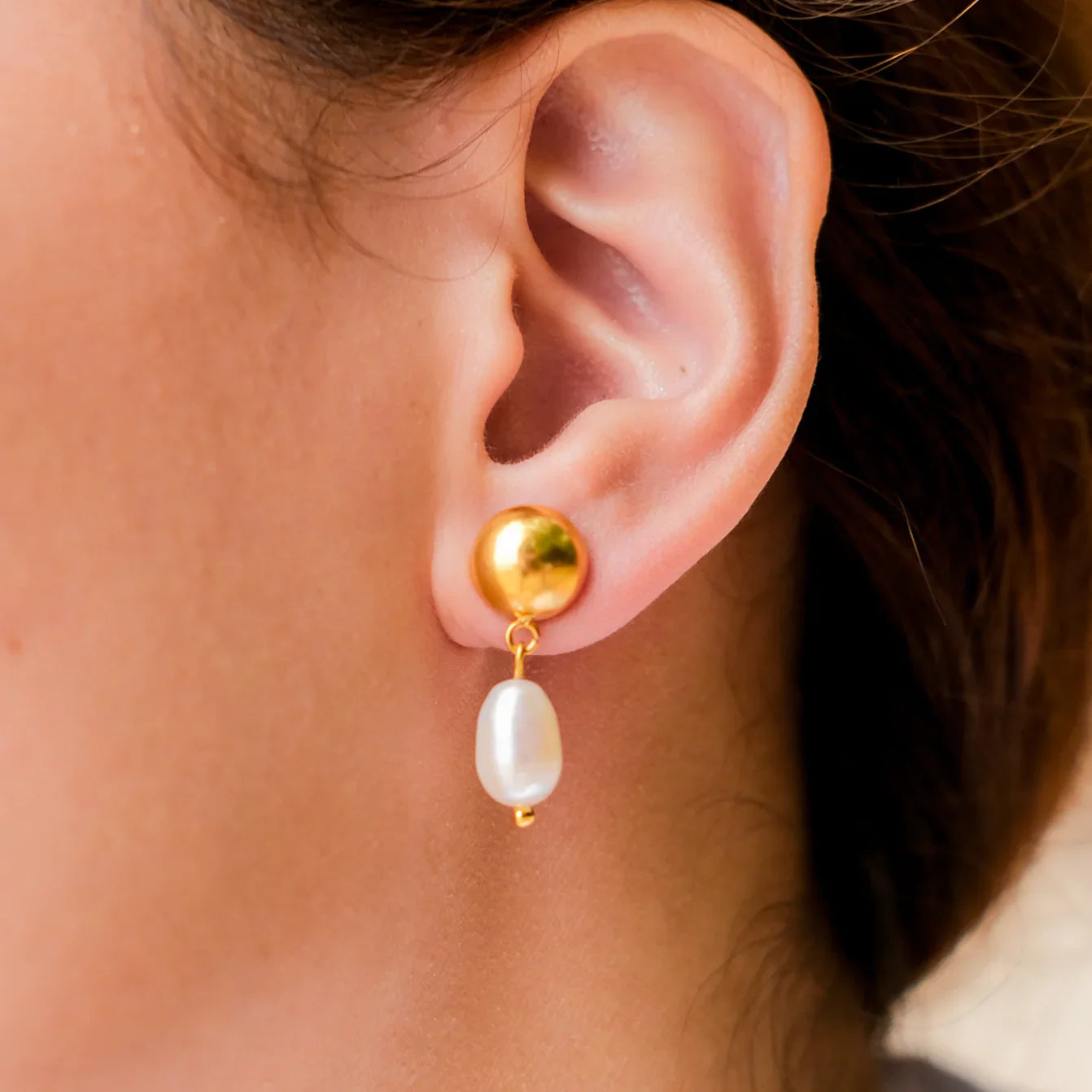 Cornelia Freshwater Pearl Earrings – 18K Gold Jewellery | Milvanna