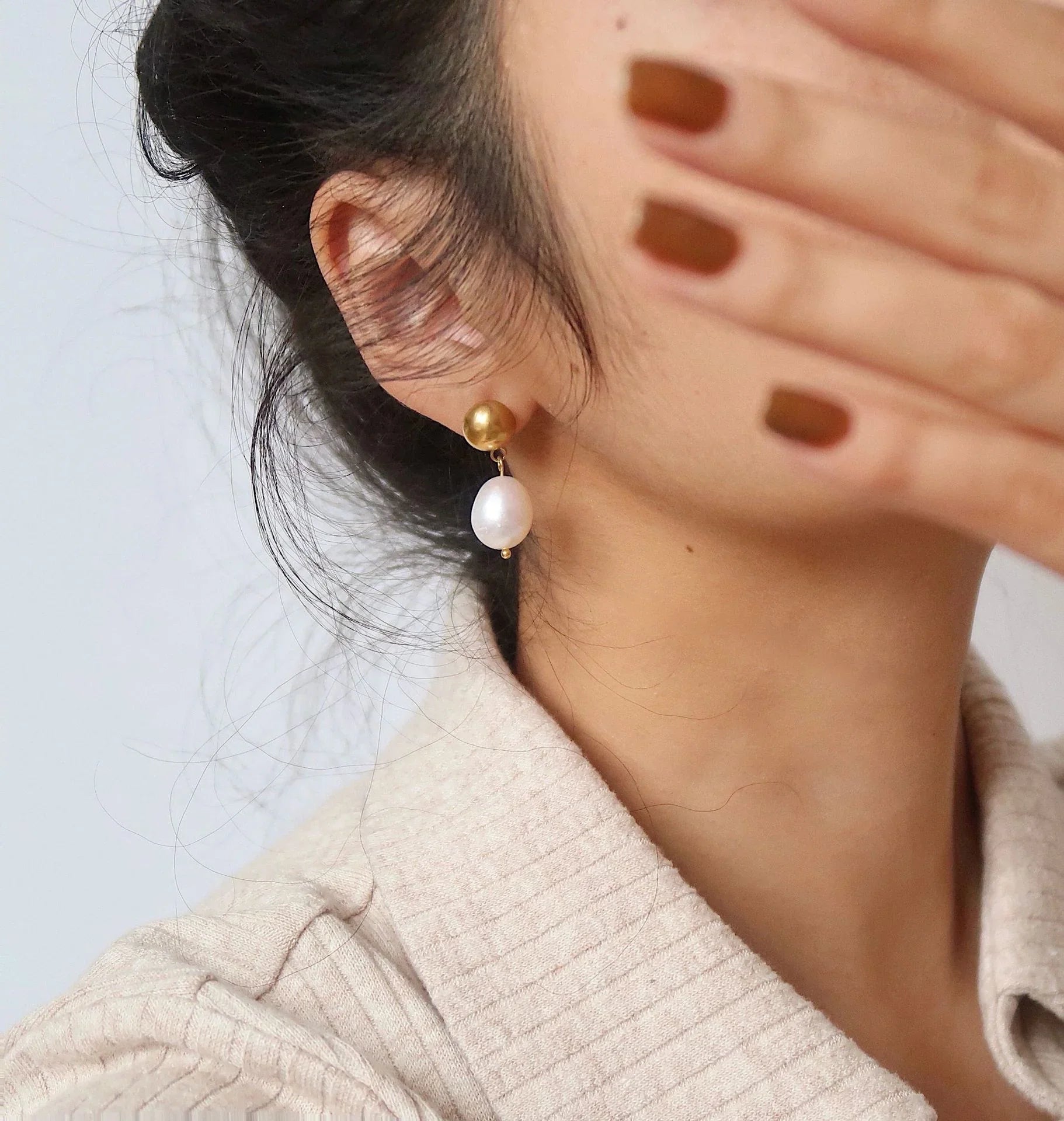 Cornelia Freshwater Pearl Earrings – 18K Gold Jewellery | Milvanna