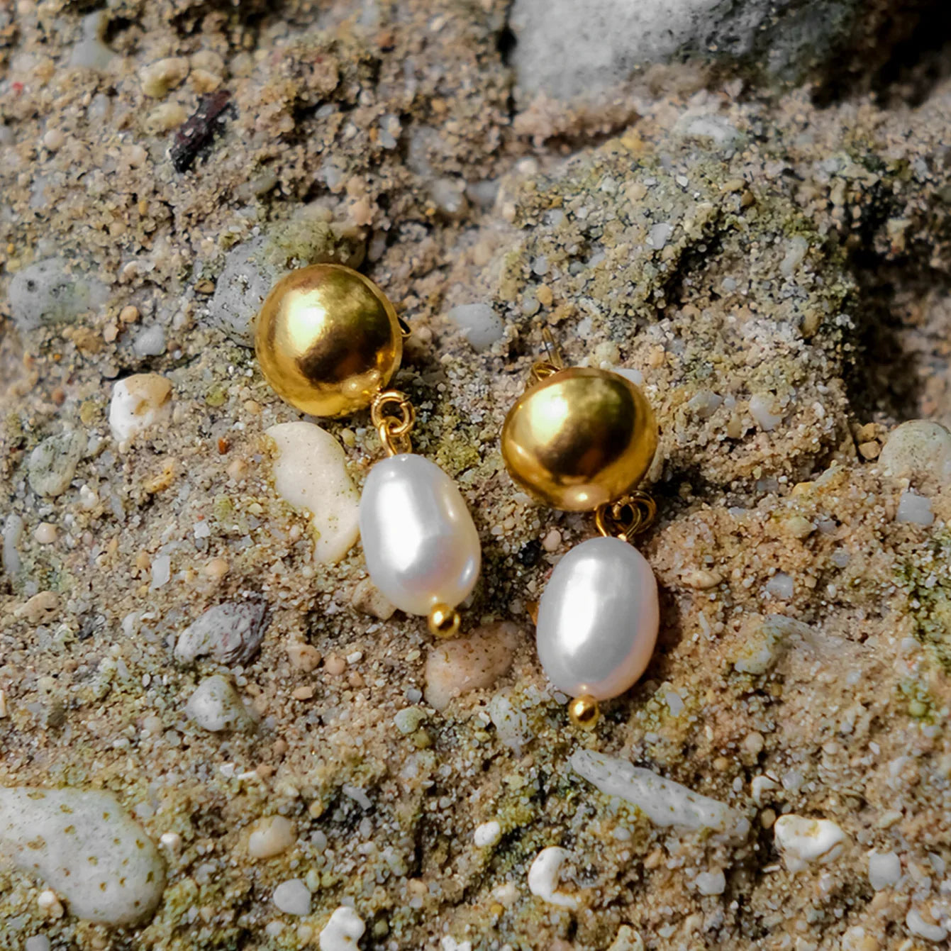 Cornelia Freshwater Pearl Earrings – 18K Gold Jewellery | Milvanna