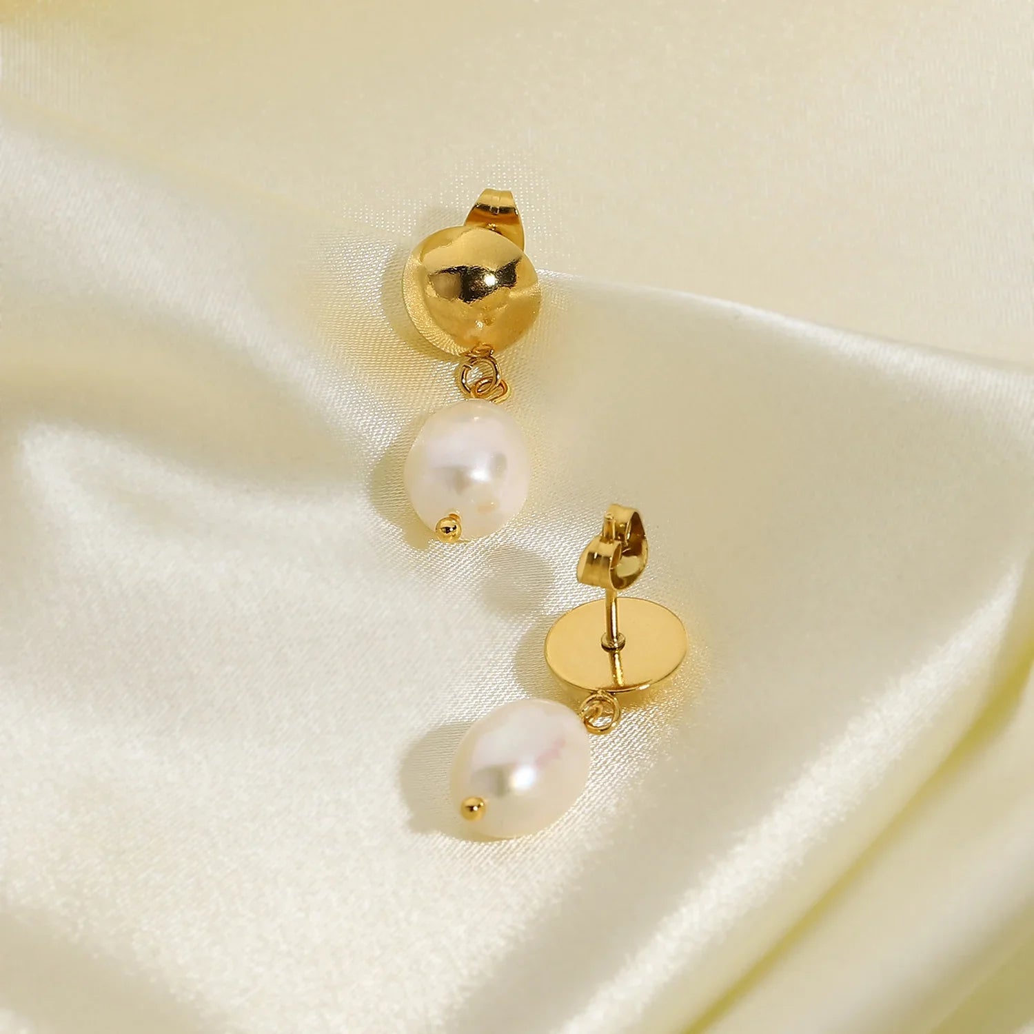 Cornelia Freshwater Pearl Earrings – 18K Gold Jewellery | Milvanna