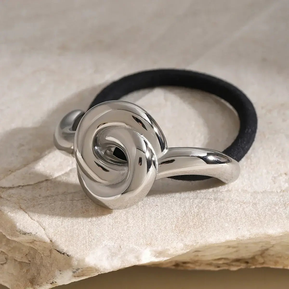 Knotted Pony Cuff – 18K Gold Jewellery | Milvanna