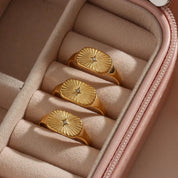 Aglaia Gold Ring – 18K Gold Jewellery | Milvanna