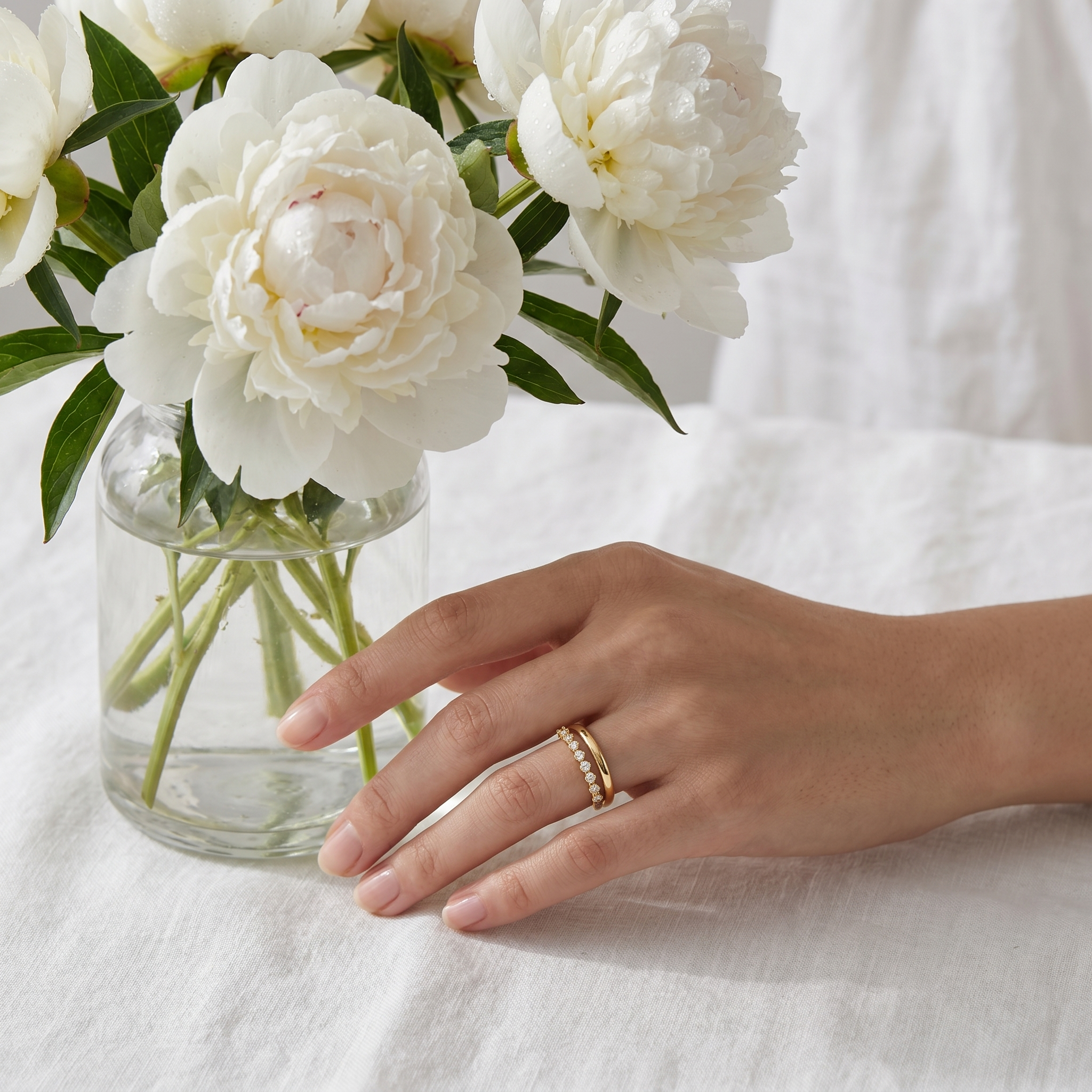 Milvanna-Adeline Diamond Gold Ring