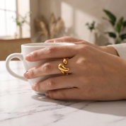 Milvanna-Abstract Gold Ring