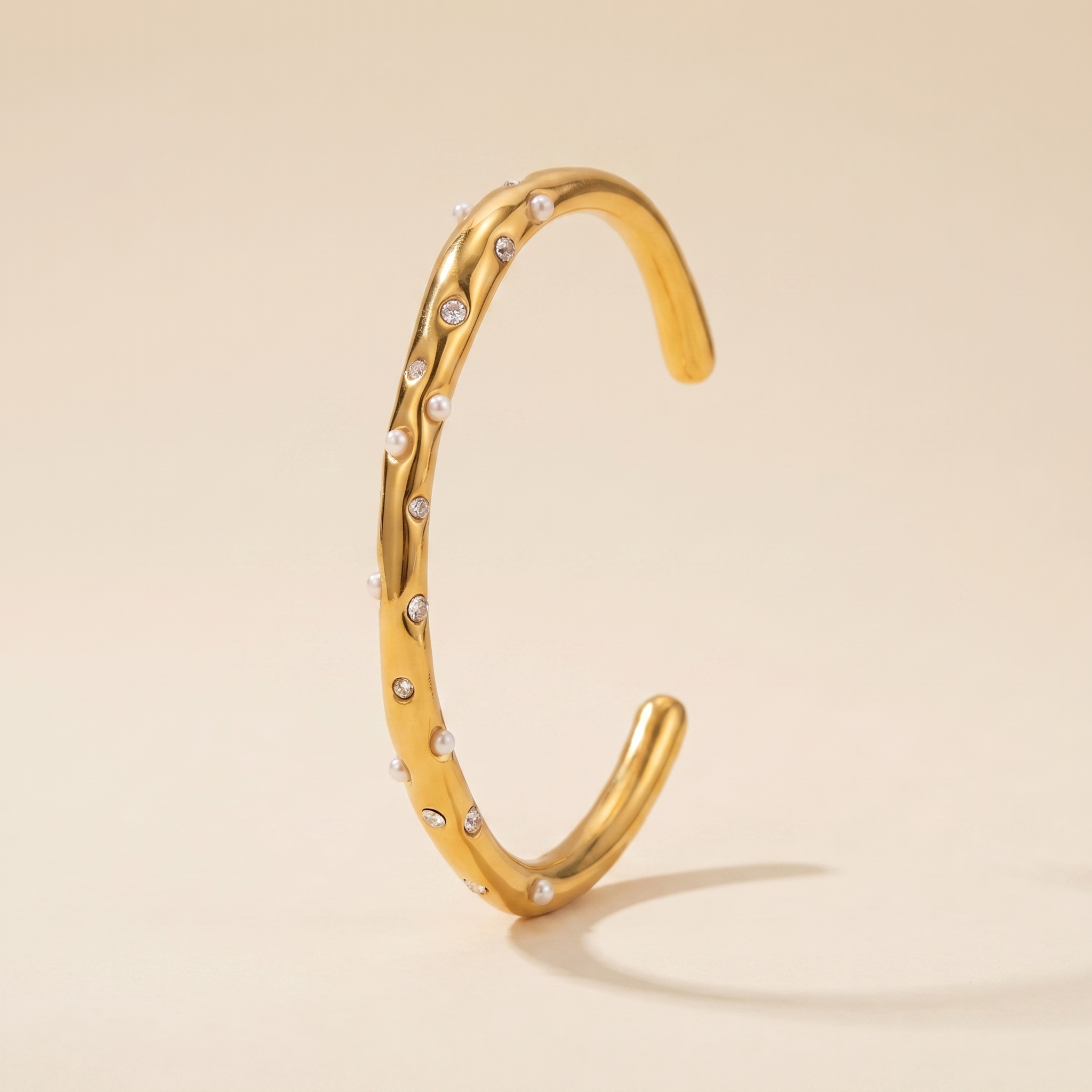 Milvanna-Corisande Gold Bangle