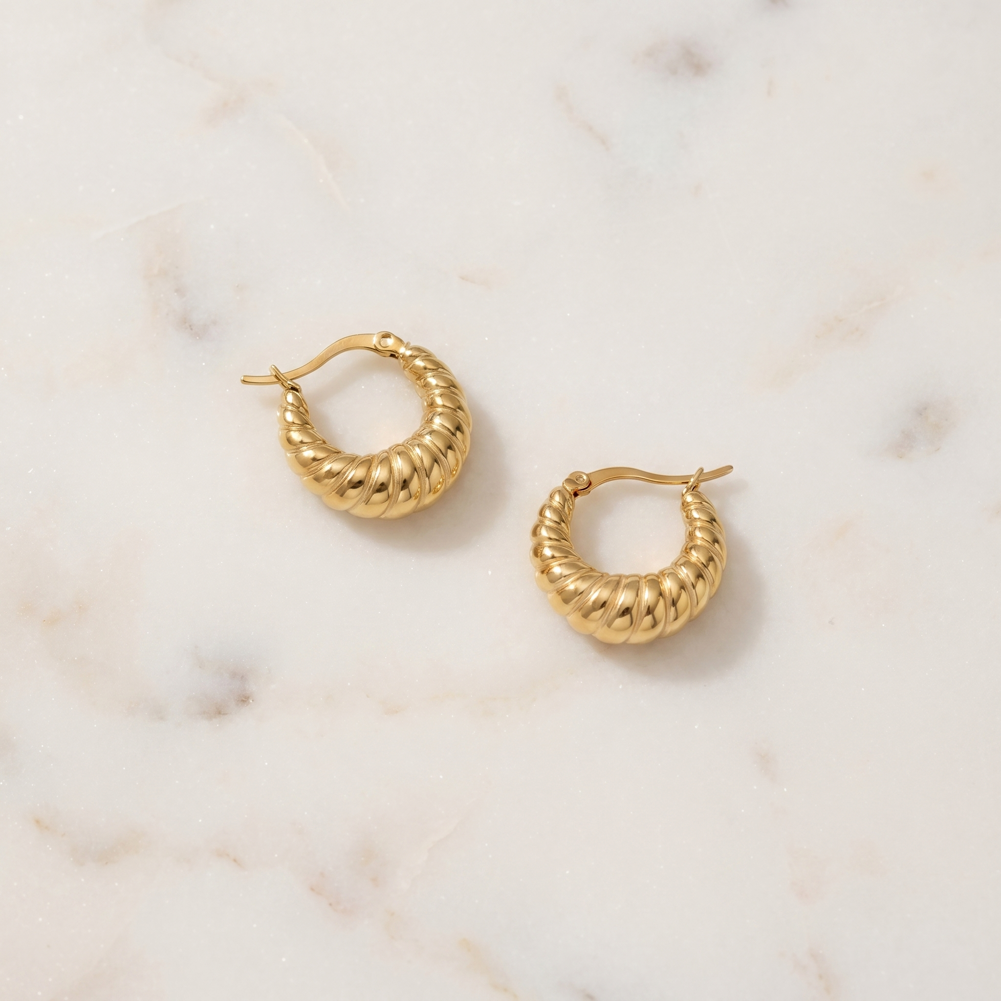Milvanna-Croissant Hoop Earrings